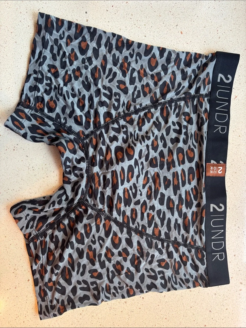 New with Tags 2UNDR Boxers. Size M